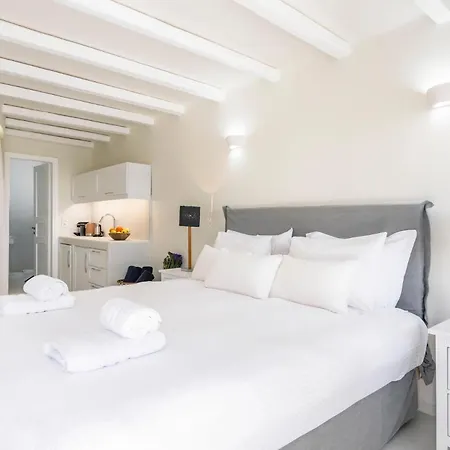 Willa Zegna Pool Villa, Three Bedrooms *