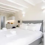 Βίλα Zegna Pool Villa, Three Bedrooms *