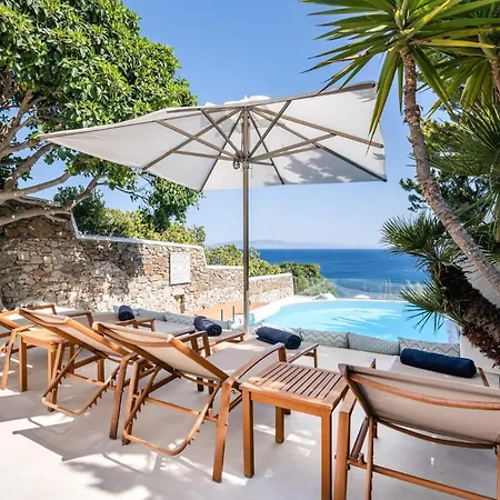 Zegna Pool Villa, Three Bedrooms فيلة *