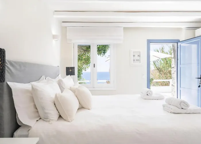 Zegna Pool Villa, Three Bedrooms * Agios Ioannis Diakoftis